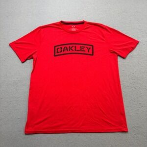 Oakley T-Shirt Men's XL Red Graphic Logo Short Sleeve Activewear Gym Training